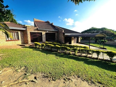 House For Sale In Stonehenge, Nelspruit