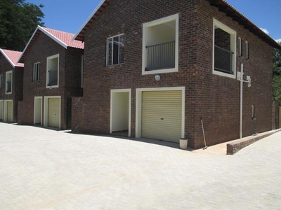 Townhouse For Rent In Moregloed, Polokwane