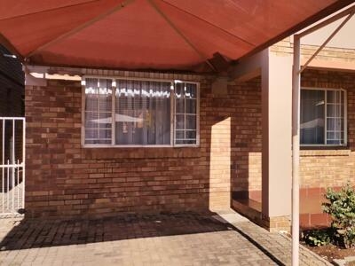 Townhouse For Sale In Bendor Ext 17, Polokwane