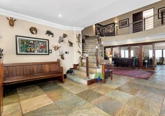 6 bedroom multi-storey house for sale in Auckland Park