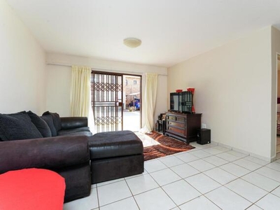 Apartment For Sale In Princess Ah, Roodepoort