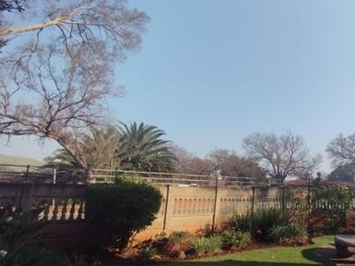 Apartment For Sale In Vanderbijlpark Cw 1, Vanderbijlpark