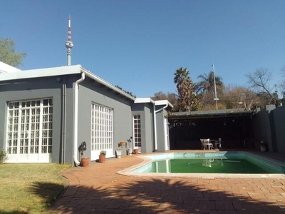 House For Rent In Auckland Park, Johannesburg