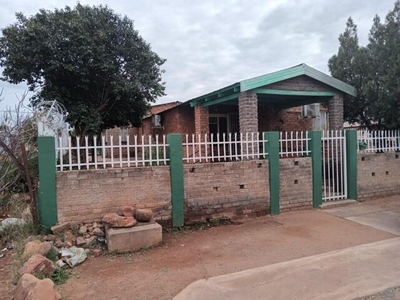 House For Sale In Barkly West, Northern Cape
