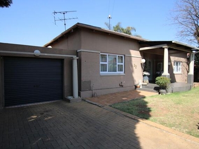 House For Sale In Malvern East, Germiston