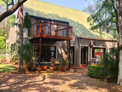House For Sale In Meyerspark, Pretoria
