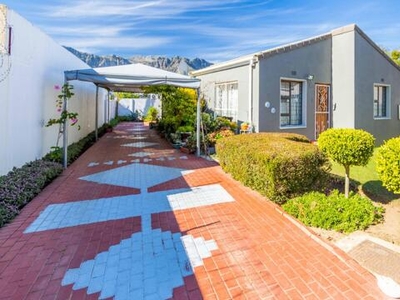 House For Sale In Paarl East, Paarl