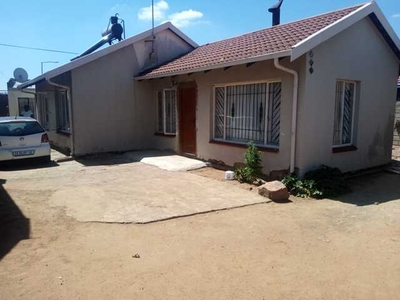 House For Sale In Reservoir Ridge, Krugersdorp