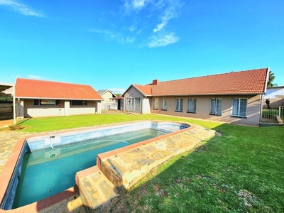 House For Sale In Silverfields, Krugersdorp