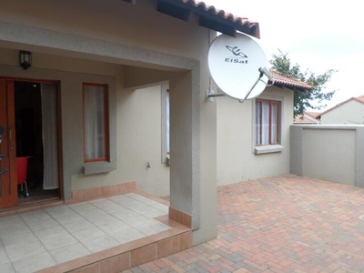 Townhouse For Rent In Bendor, Polokwane