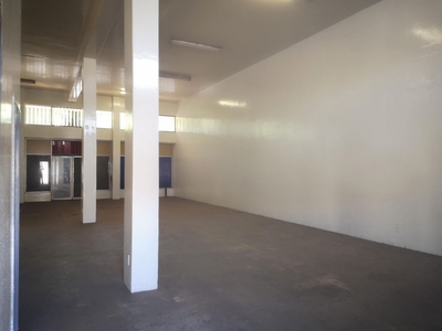 201m² Warehouse To Let in Benrose