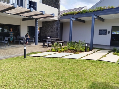 1 Bedroom Flat For Sale in Ballito Central