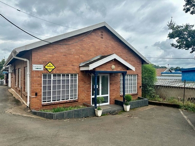 111 m² Commercial space in Howick