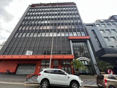 122m² Office To Let in Cape Town City Centre