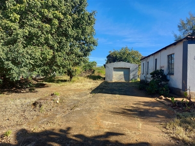 1,430m² Vacant Land For Sale in Louis Trichardt