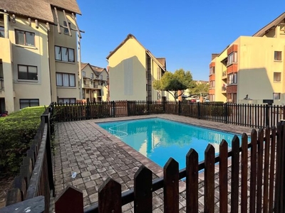 2 Bedroom townhouse - sectional for sale in Montana, Pretoria
