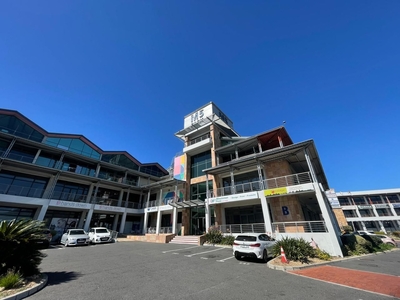 235m² Office To Let in M5 Park, Maitland
