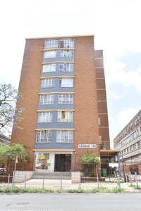 3 Bedroom Apartment / flat for sale in Sunnyside