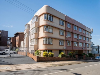 3 Bedroom apartment for sale in Bulwer, Durban