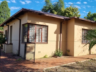 3 Bedroom House For Sale in Hatfield