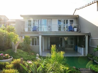 3 Bedroom Semi Detached For Sale in Umhlanga Central