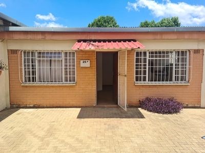 47m² Office To Let in Benoni Central