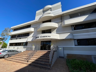 432m² Office To Let in Golf Park, Pinelands