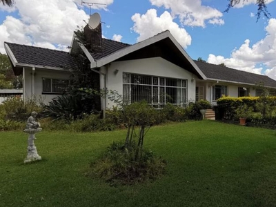 5 Bedroom house for sale in Kilner Park, Pretoria