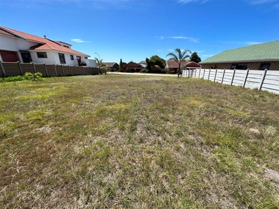 760 m² Land available in Wavecrest