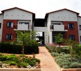 Apartment To Let Golf Course Living – North Riding - Johannesburg