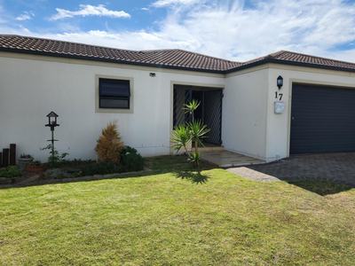 House for sale with 3 bedrooms, Country Club, Langebaan