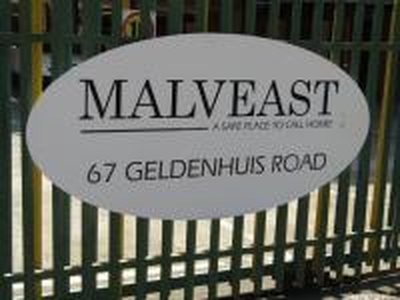 2 Bedroom Apartment for Sale For Sale in Malvern - MR590788