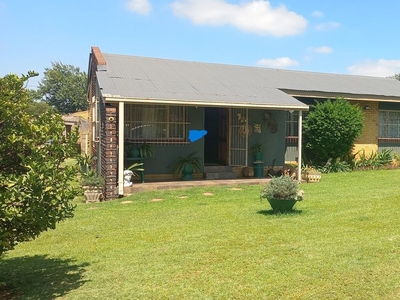 3 Bedroom House For Sale in Witbank Ext 16