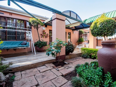 House For Sale in Melville