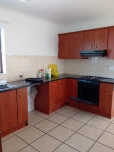 Townhouse For Sale in Parklands