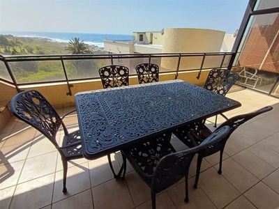 3 Bedroom Apartment For Sale in Uvongo Beach