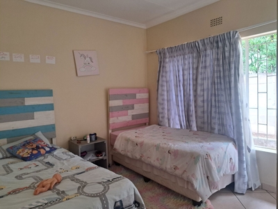 4 bedroom house to rent in Edleen