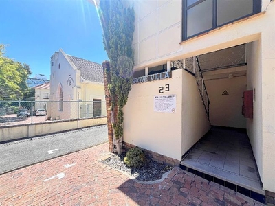 Situated 2 Bed Apartment in Claremont, Claremont Upper | RentUncle