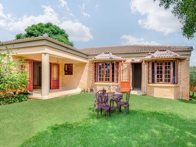3 Bedroom House For Sale in Fourways