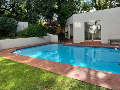 Apartment For Sale in Bryanston