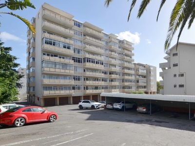Apartment For Sale in GREEN POINT