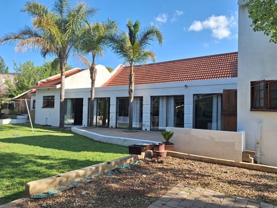 House For Sale in BUCCLEUCH