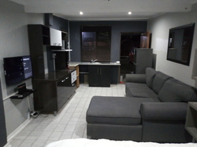 Immuculate apartment available this december - Richards Bay