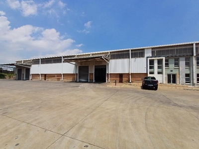 Warehouse / Factory / Office To Let In Clayville, Olifantsfontein / R21