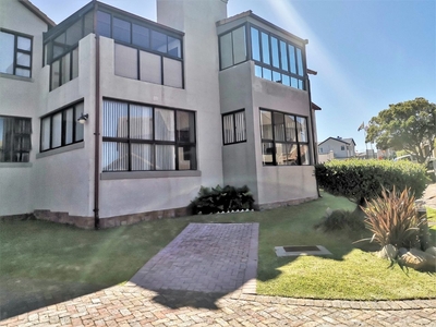 2 Bedroom Apartment For Sale in Mossel Bay Golf Estate