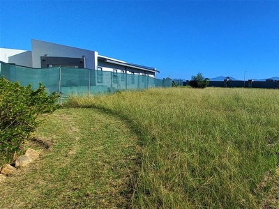 793m² Vacant Land For Sale in Le Grand Estate