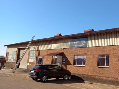 Industrial property to rent in Anderbolt