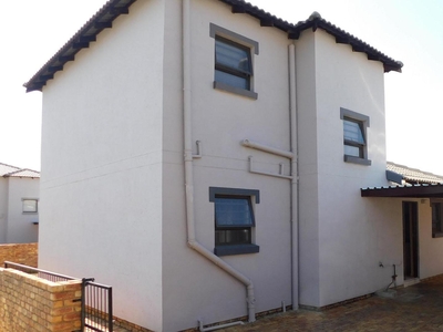 Standard Bank EasySell 4 Bedroom Sectional Title for Sale in