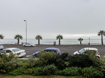 1 Bedroom apartment for sale in Mouille Point, Cape Town