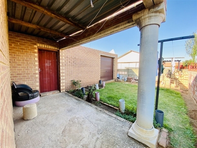 2 Bedroom House Sold in Kwa Thema